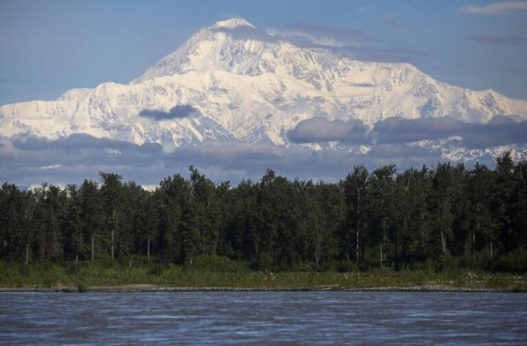 Hora Denali viditelná z Talkeetny