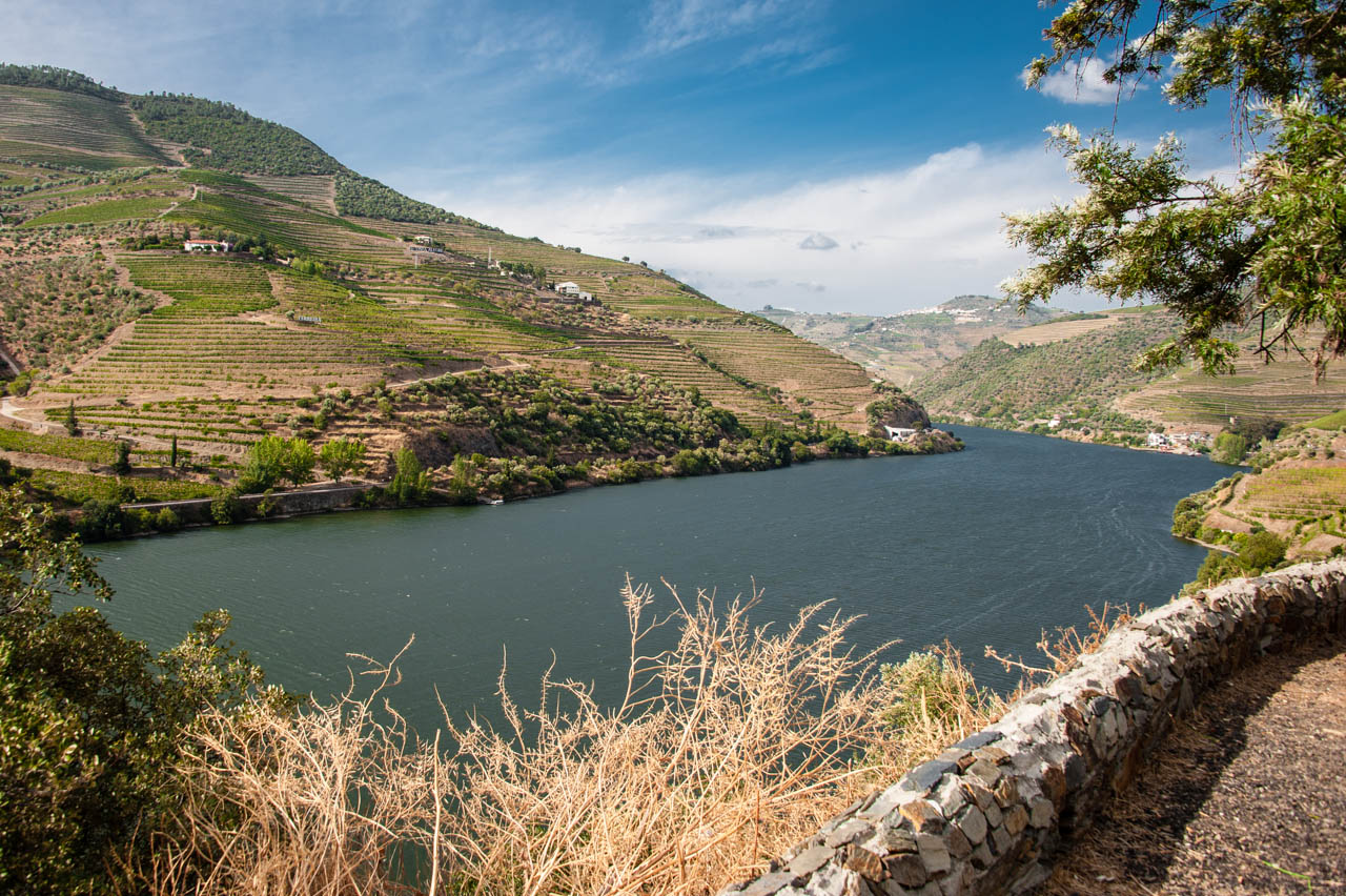 Údolí Douro, Portugalsko: 14 tipů, co dělat – portské víno, vinice a plavba 6 Velká plavba po řece z Porta do Régua
