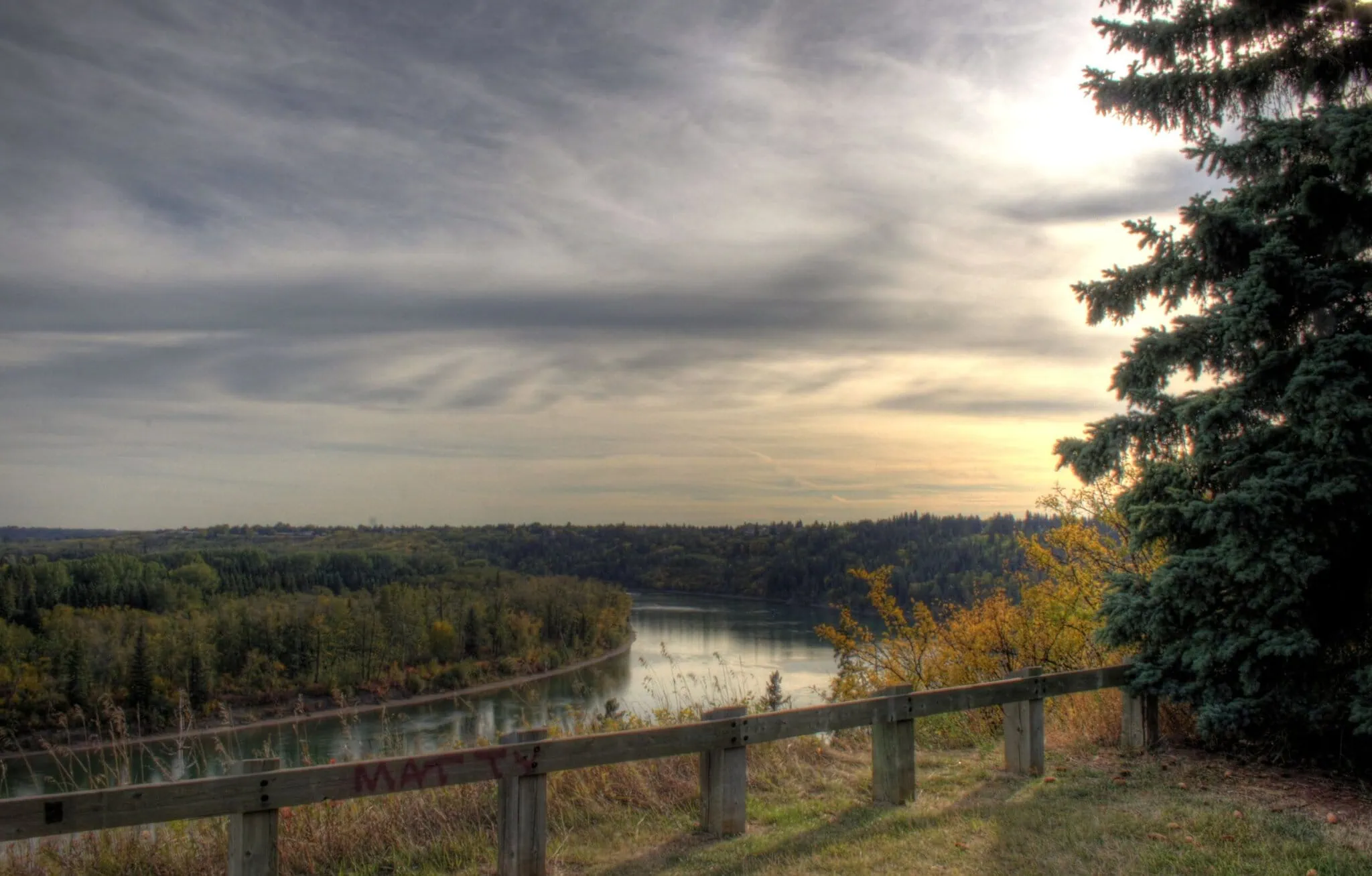 Edmonton, Kanada: 15 tipů, co vidět a dělat 3 North Saskatchewan River Valley v Edmontonu shora