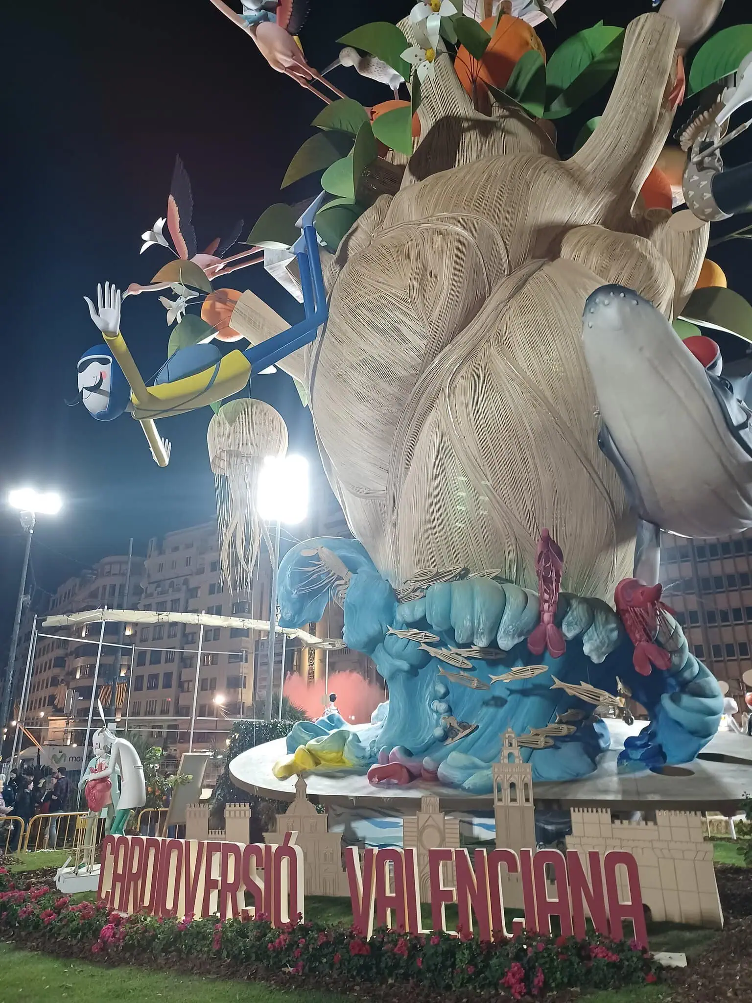Las Fallas di Valencia: il più grande festival del fuoco di Spagna 6 Vivi il terremoto chiamato La Mascletà