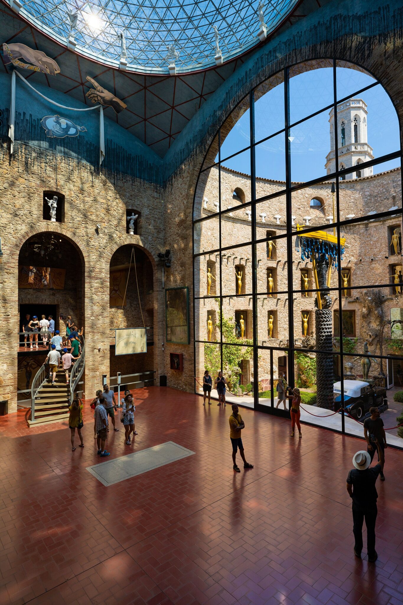 Katalánsko 2 Figueres a Dalího muzeum: surreální výlet z Costa Bravy