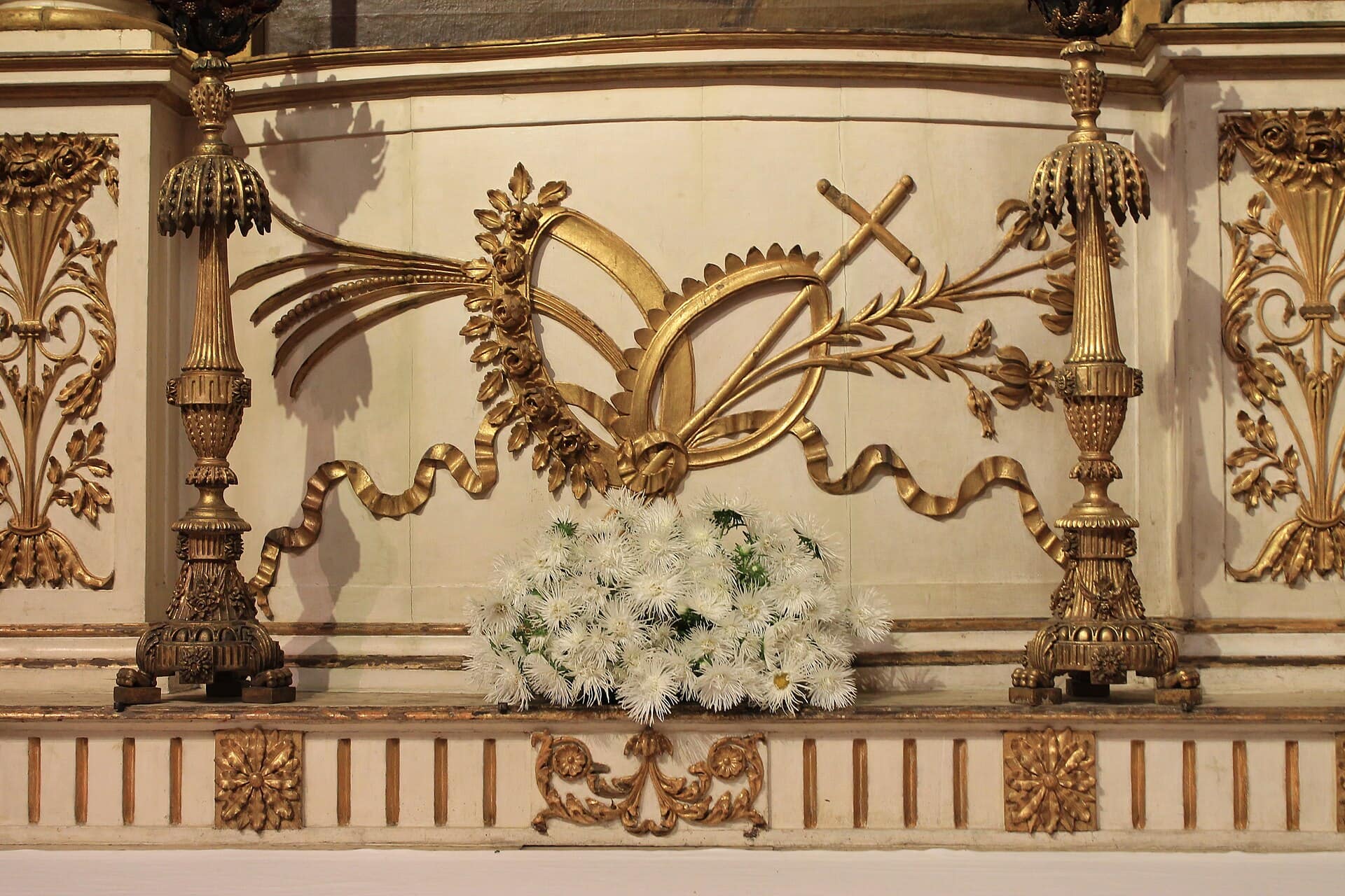 Guimarães, Portugalia: 13 lucruri de văzut în leagănul Portugaliei 7 Igreja de Nossa Senhora da Oliveira
