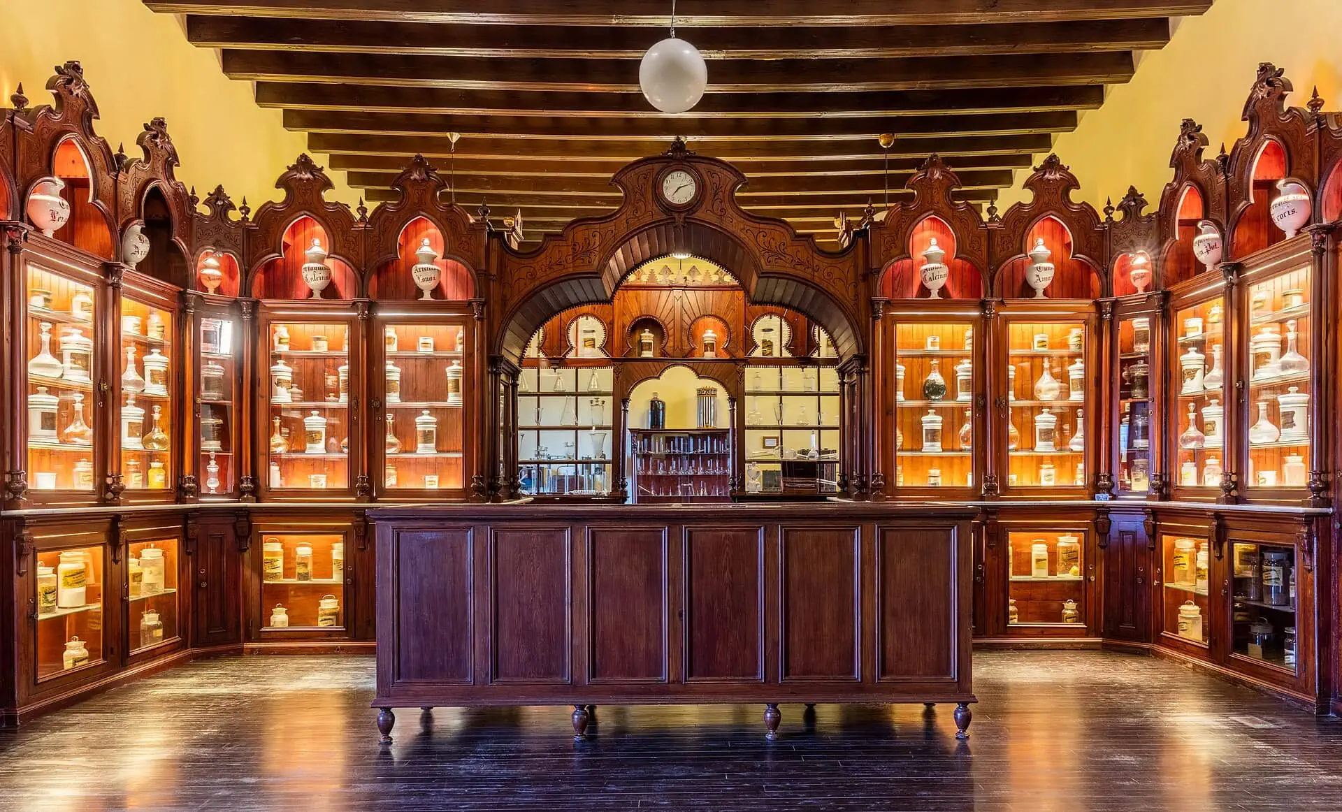 Maurský Alcázar a jeho kouzelné zahrady