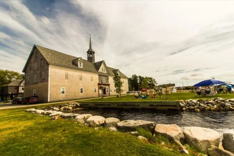 Nové Skotsko 7 Mahone Bay, Nova Scotia: 15 tipů, co vidět a dělat v nejkouzelnějším městečku Kanady