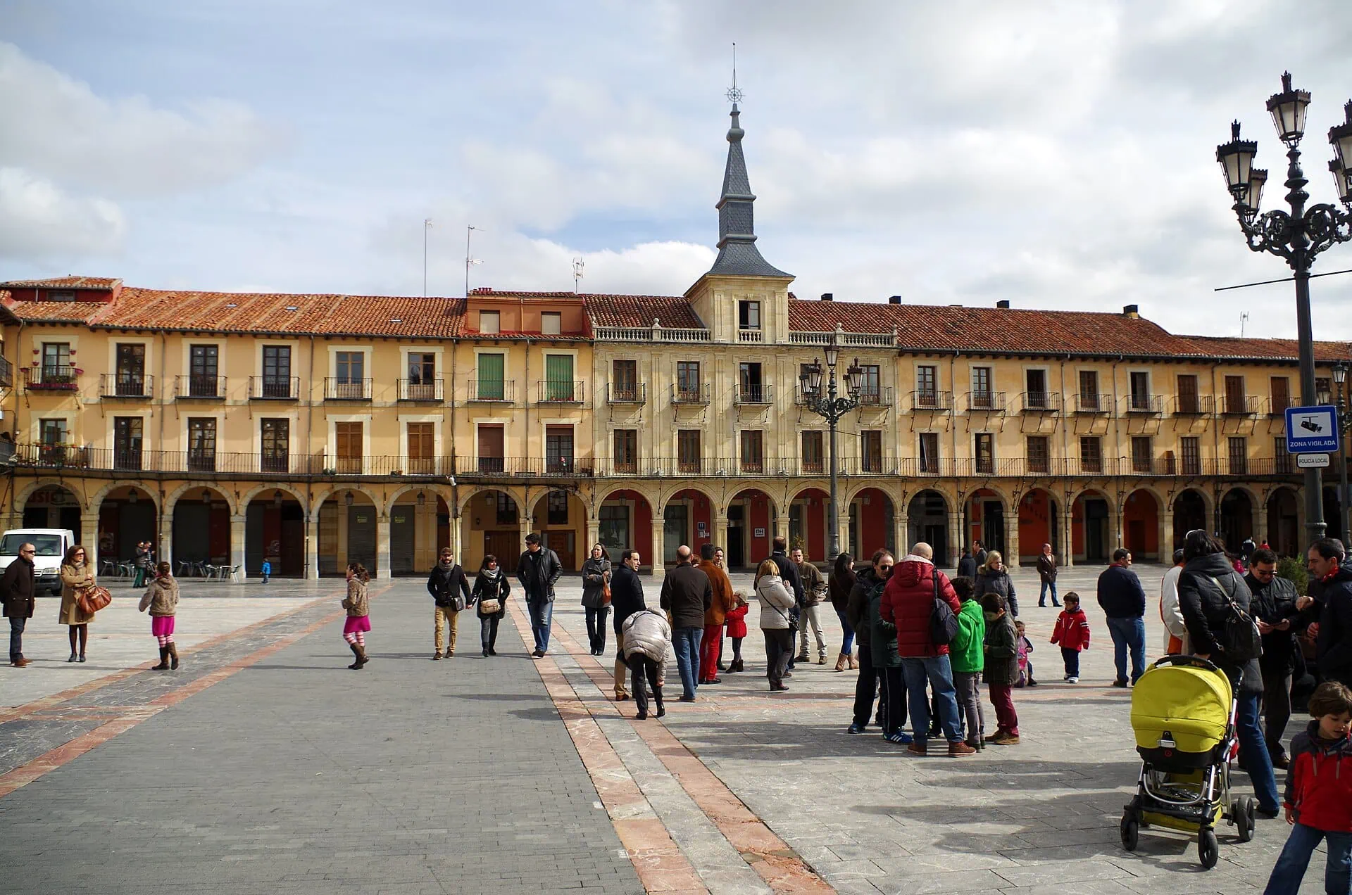 Plaza Mayor a tradiční trhy