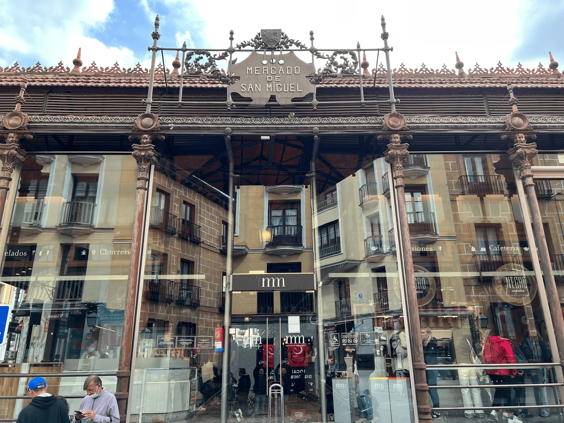 Madrid, Španielsko: 22 tipov, čo vidieť a robiť 8 Mercado de San Miguel v Madride