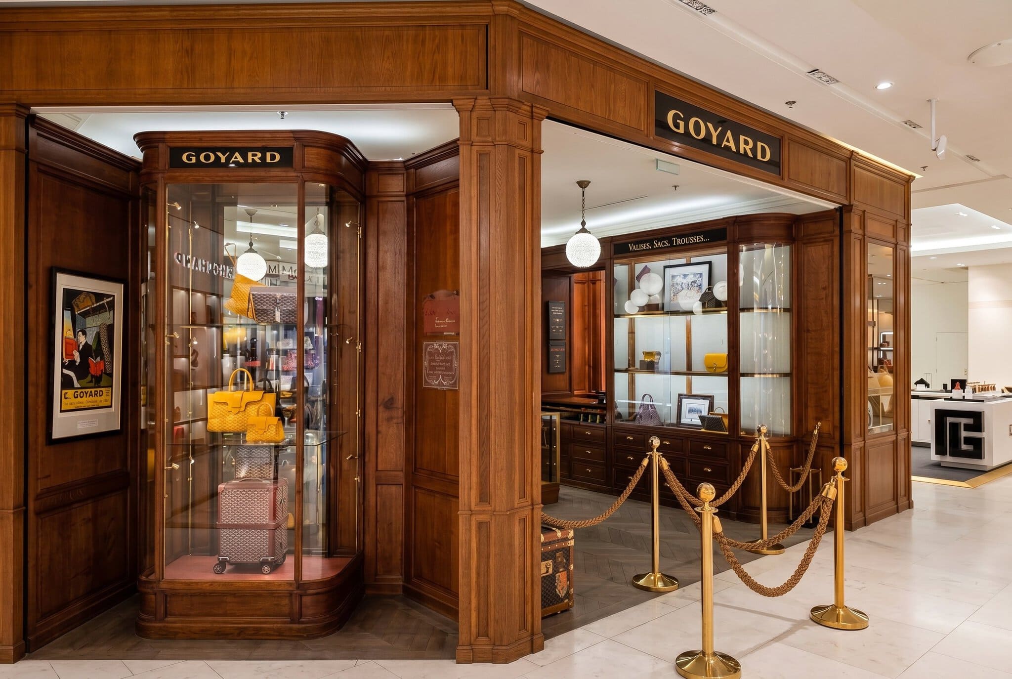 Shopping i Paris: Concept stores, varuhus och vintage (komplett shoppingguide) 11 Målad glaskupol i Galeries Lafayette Haussmann