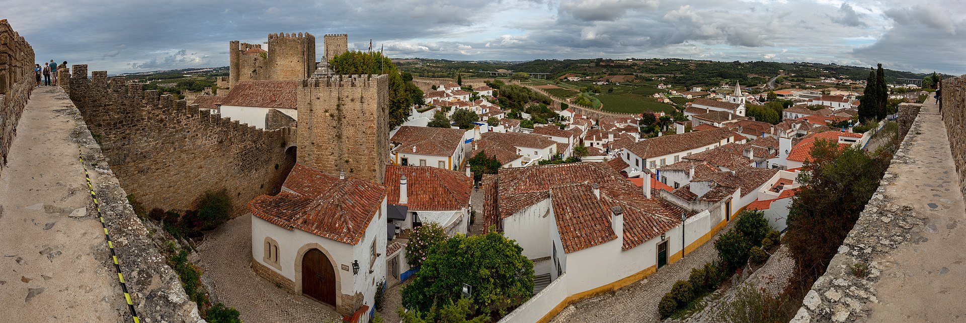 Óbidos, Portugalsko: 12 tipů, co vidět ve středověkém městečku 2 Kdy vyrazit do Óbidosu