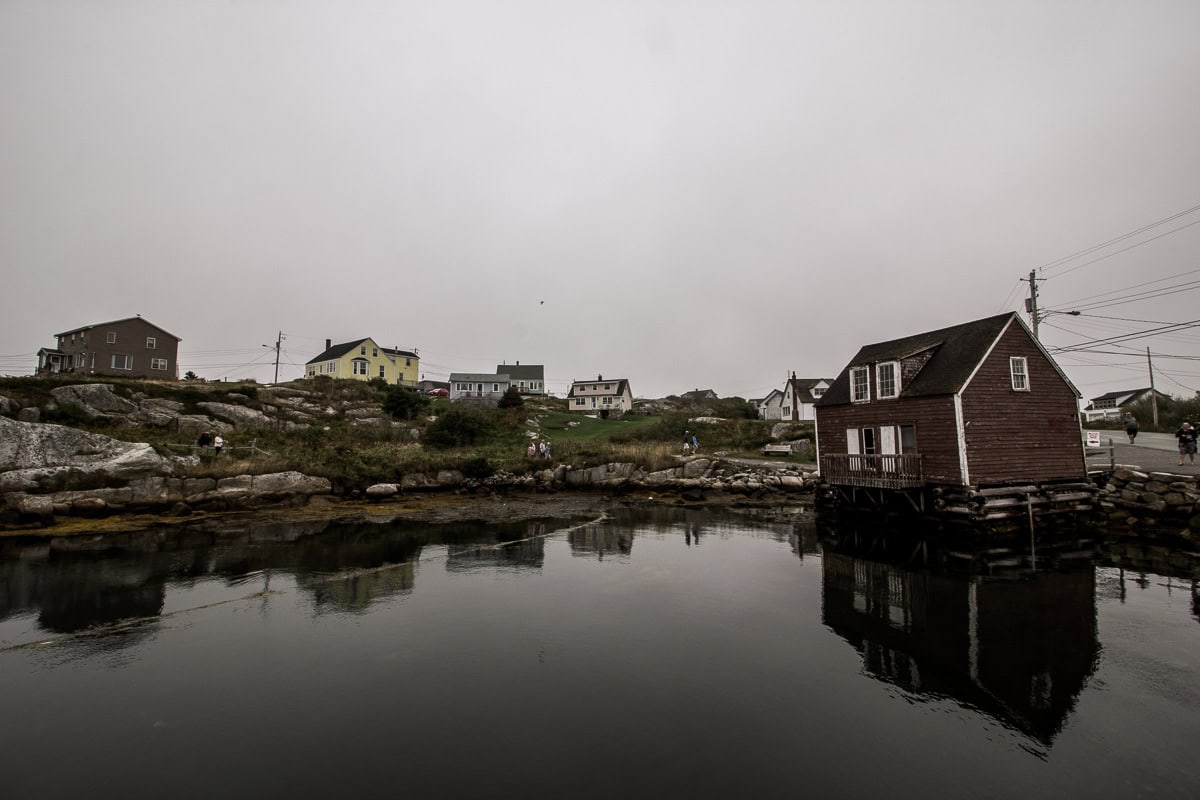 Peggy's Cove, Nova Scotia: Ghid către iconicul sat pescăresc 10 Satul pescăresc protejat Peggy's Cove la malul apei