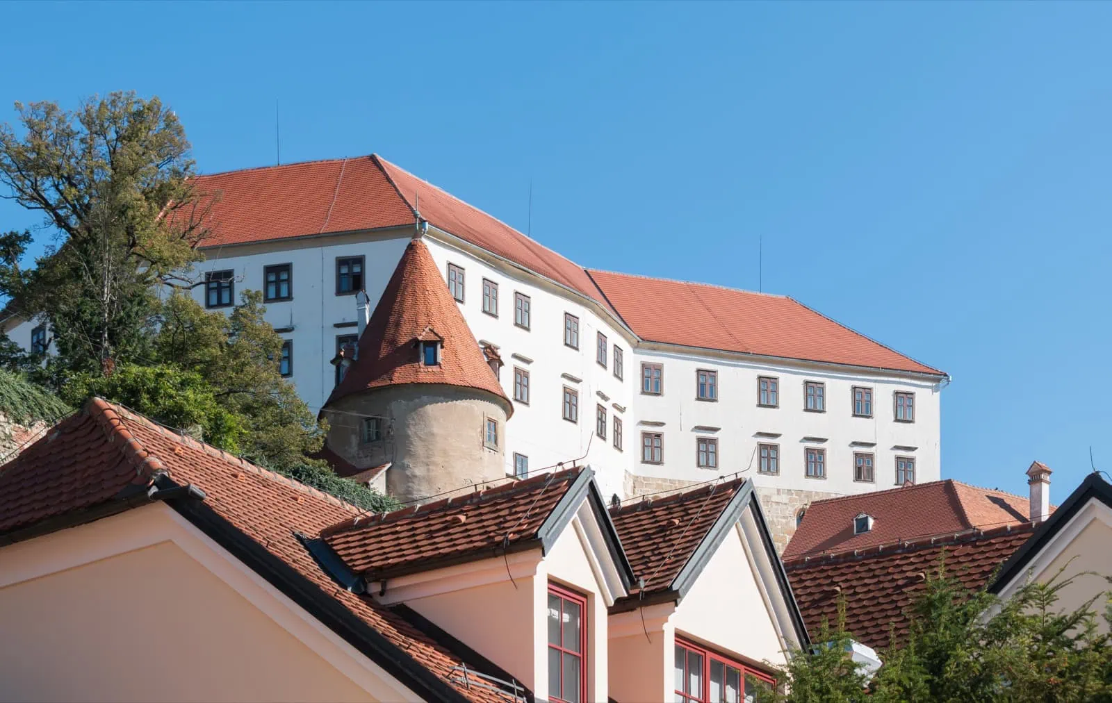 Ptujský hrad nad nejstarším slovinským městem