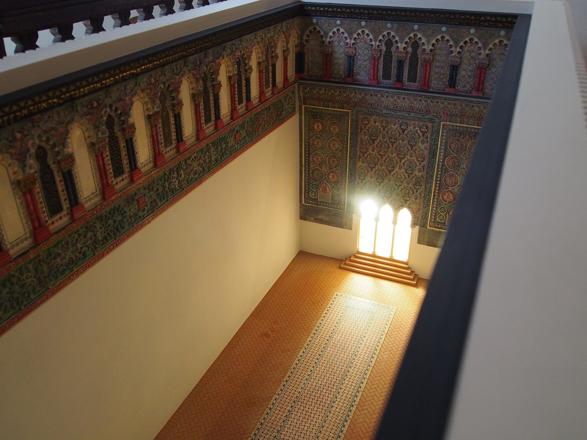 Toledo, Španělsko: 15 tipů, co vidět ve městě tří kultur 4 Synagoga del Tránsito a židovská čtvrť