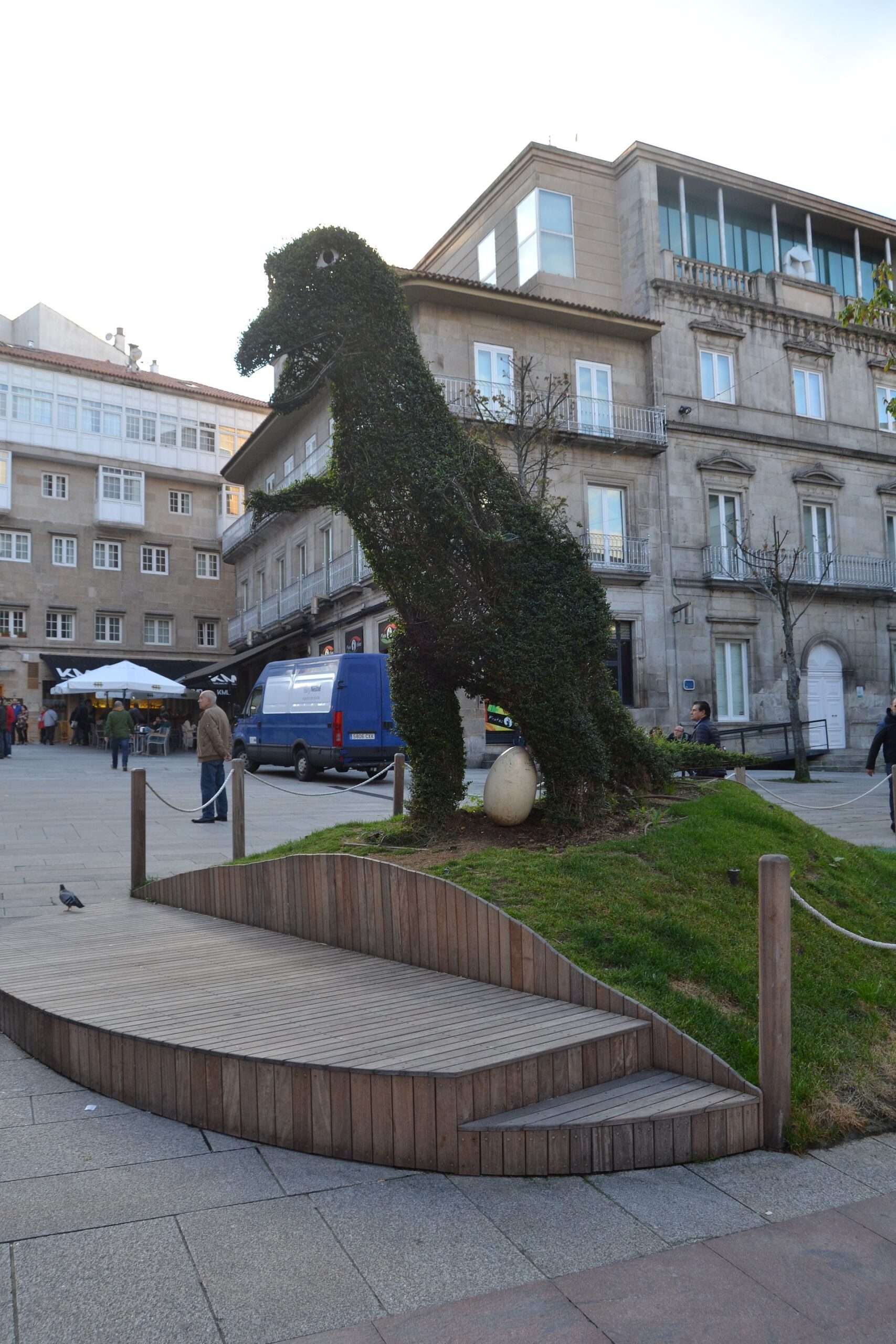 Dinoseto a moderní tvář města