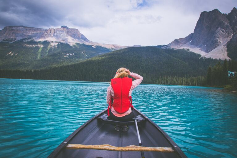 Kanada 15 Yoho národní park, Kanada: 10 tipů, co vidět a dělat (Emerald Lake, Takakkaw)