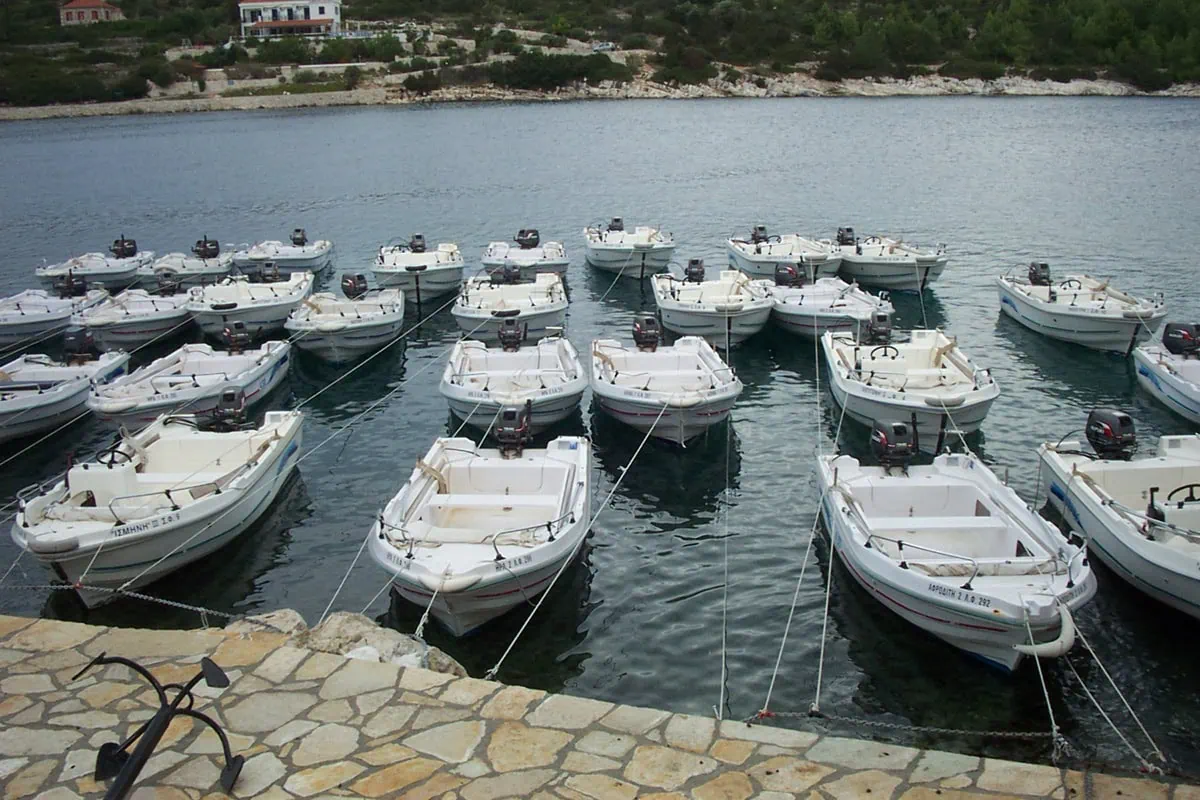Barche nel porto di Fiskardo, Cefalonia