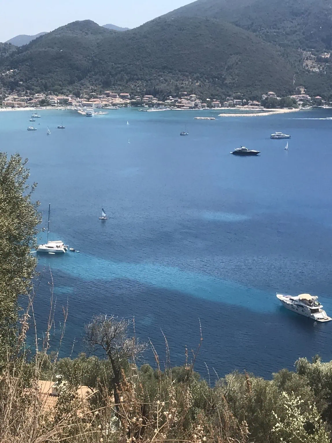 Zátoka Vassiliki na Lefkade, raj windsurferov