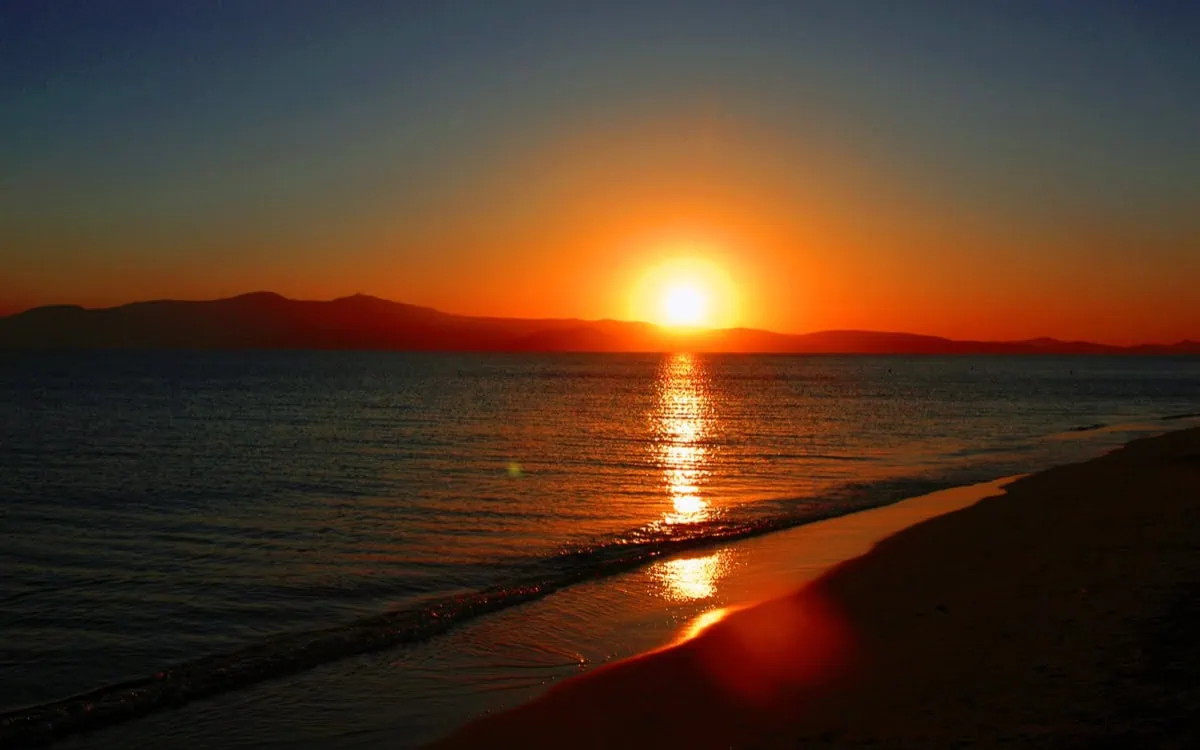 Sunset at Plaka beach, Naxos