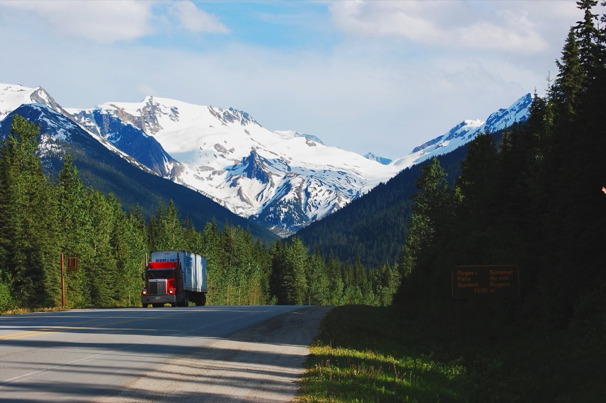 Parcul Național Banff Canada: road trip Vancouver → Banff pe 7-10 zile 9 Pasul glaciar Rogers Pass din parcul național Glacier din Columbia Britanică