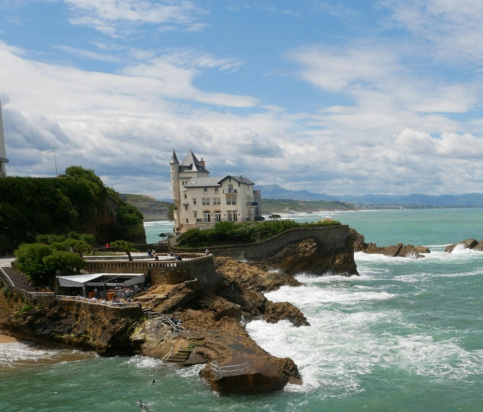 Biarritz și Țara Bascilor franceză: 13 sfaturi în 2026 3 Villa Belza deasupra coastei din Biarritz