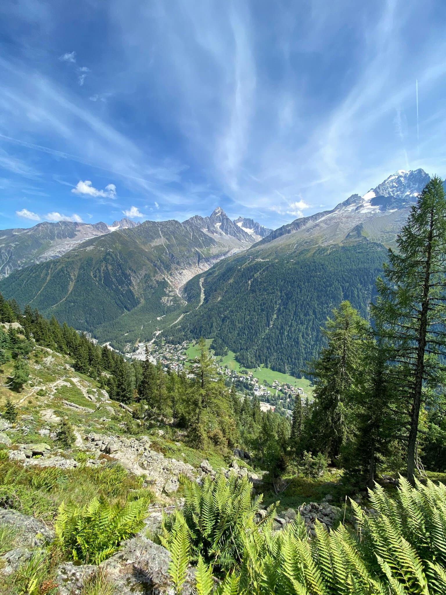 Chamonix Ranska: 13 vinkkiä, mitä nähdä ja kokea 2026 10 Laakso ja helpot vaellukset perheille