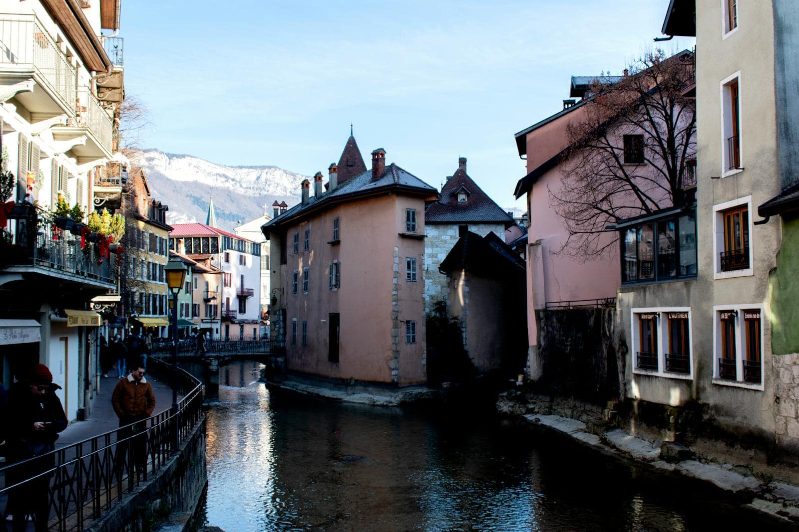 Annecy, Franța: 12 sfaturi pentru Veneția Alpilor în 2026 5 12 sfaturi despre ce să vezi și ce să faci în Annecy