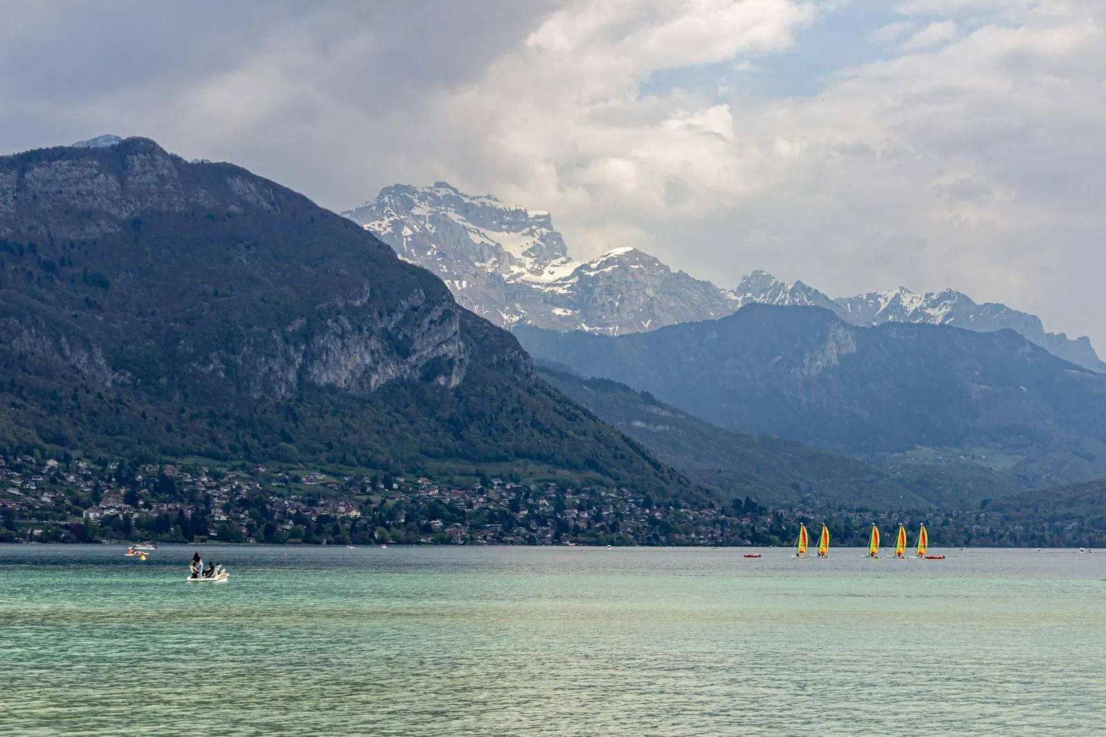 Annecy, Francia: 12 imprescindibles de la Venecia de los Alpes en 2026 16 Adónde ir desde Annecy