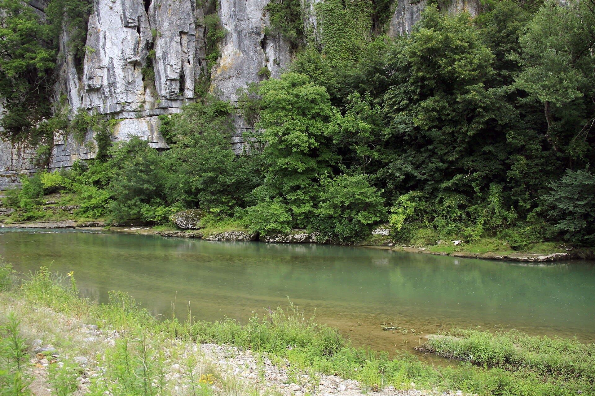 Ardèche, Francia: 12 cose da vedere e fare nel 2026 90 Spiaggia fluviale e bagni sul fiume Ardèche