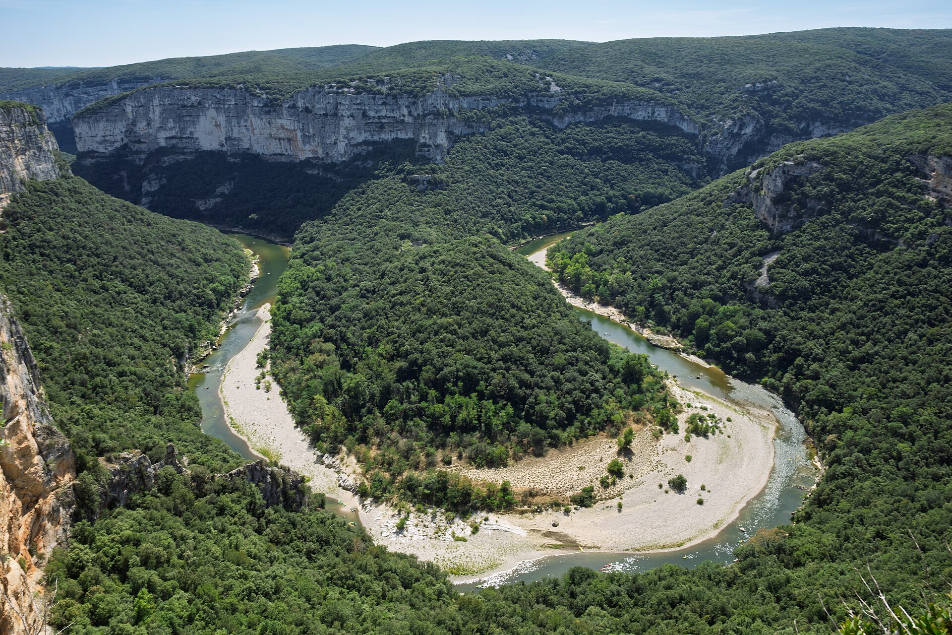 Ardèche, Francia: 12 cose da vedere e fare nel 2026 87 Vista sul meandro dalla strada panoramica sopra le Gorges de l'Ardèche