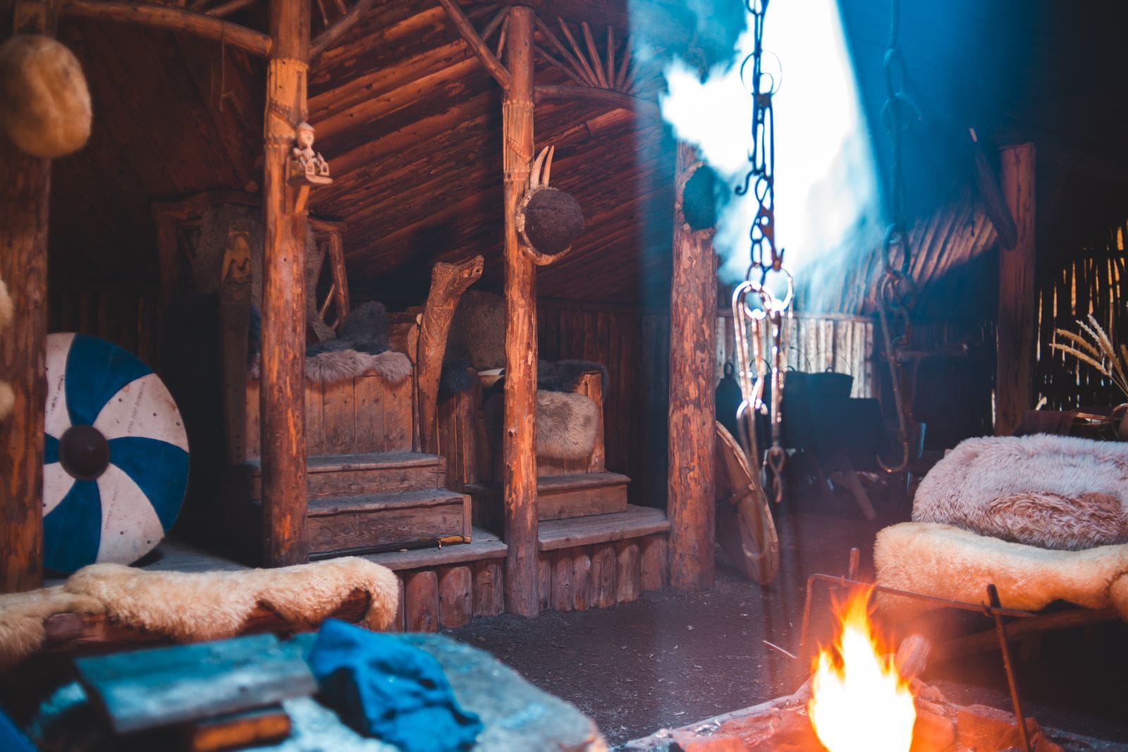Lofotr Viking Museum: 6 lucruri pe care trebuie să le știi 4 Interiorul casei lungi vikinge