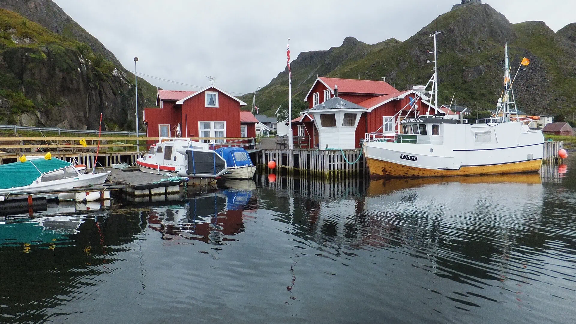 Vesterålen, Noruega: 6 cosas que ver y hacer 7 El pueblo pesquero de Stø y la Dronningruta