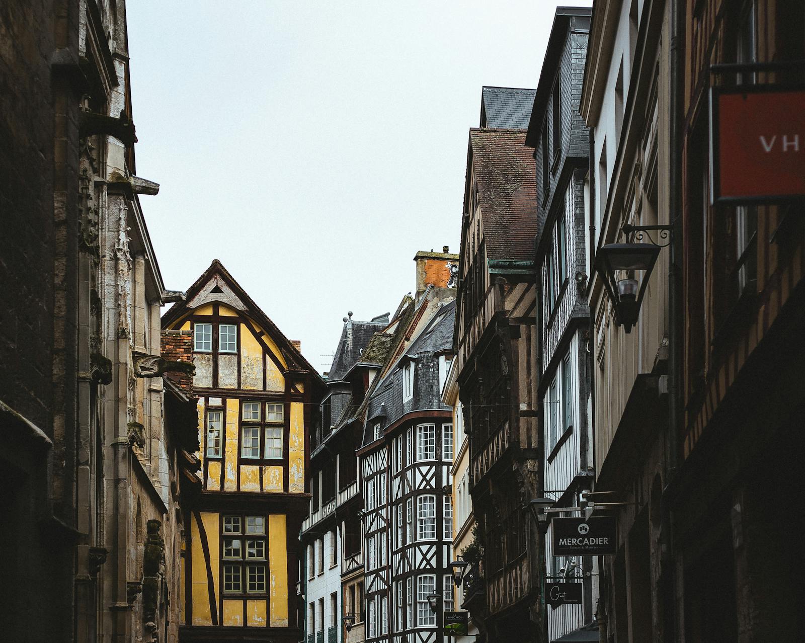 Via Gros-Horloge a Rouen