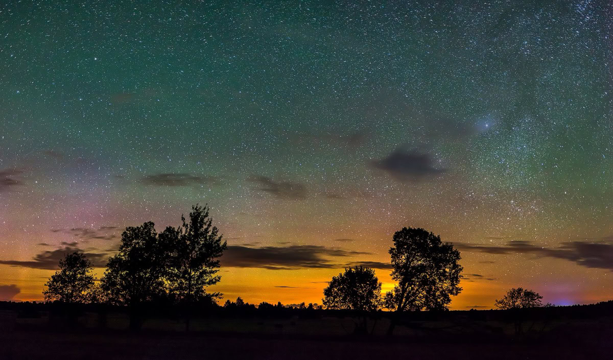 Aurora boreală: unde și când o vezi (12 cele mai bune locuri) 13 Aurora boreală deasupra Estoniei
