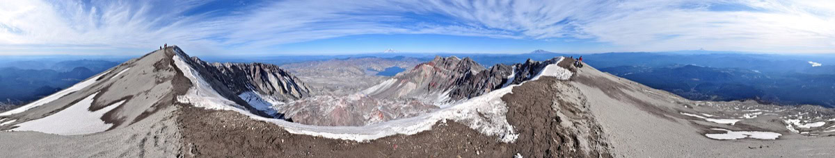 Cei mai celebri vulcani din lume: 16 munți de foc pe care ar trebui să-i vezi 14 Craterul vulcanului Mount St. Helens după erupție