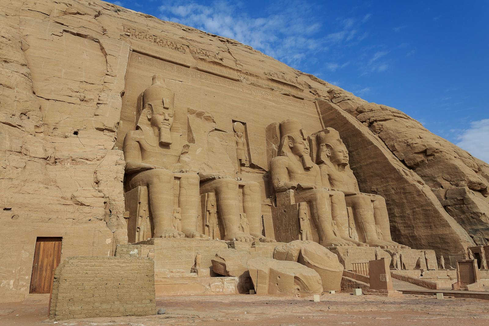 Chrámy Abú Simbel v jižním Egyptě