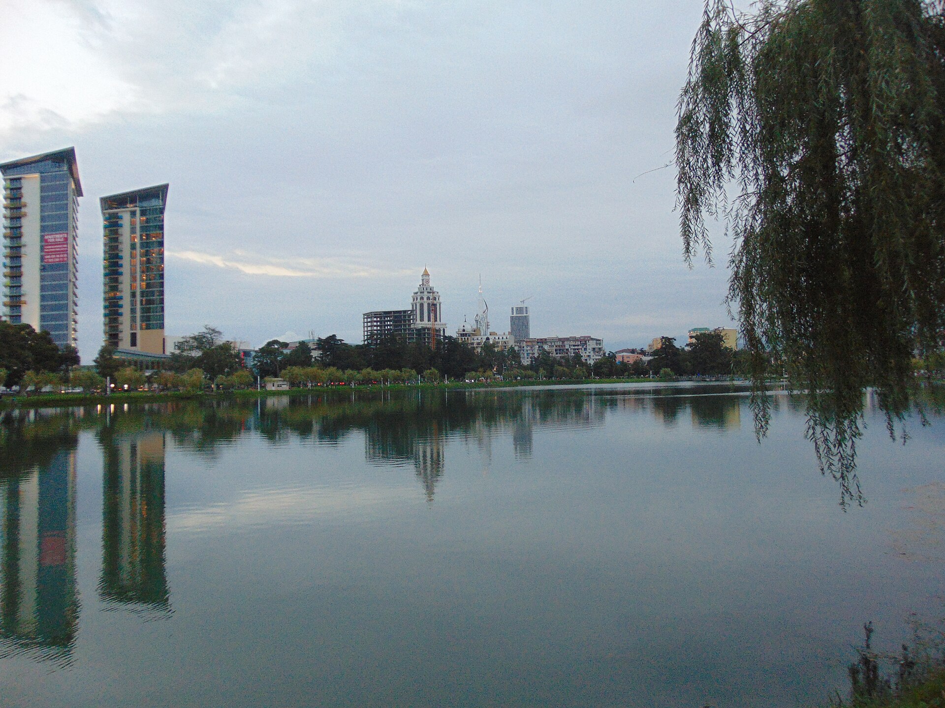 Batumi, Georgia: 22 Things to See & Do on the Black Sea in 2026 17 May 6 Park and Lake Nurigeli