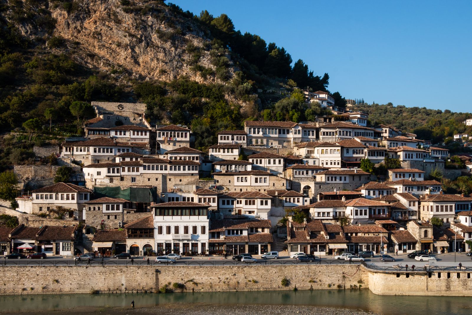 Výlet do kamenné Gjirokastry