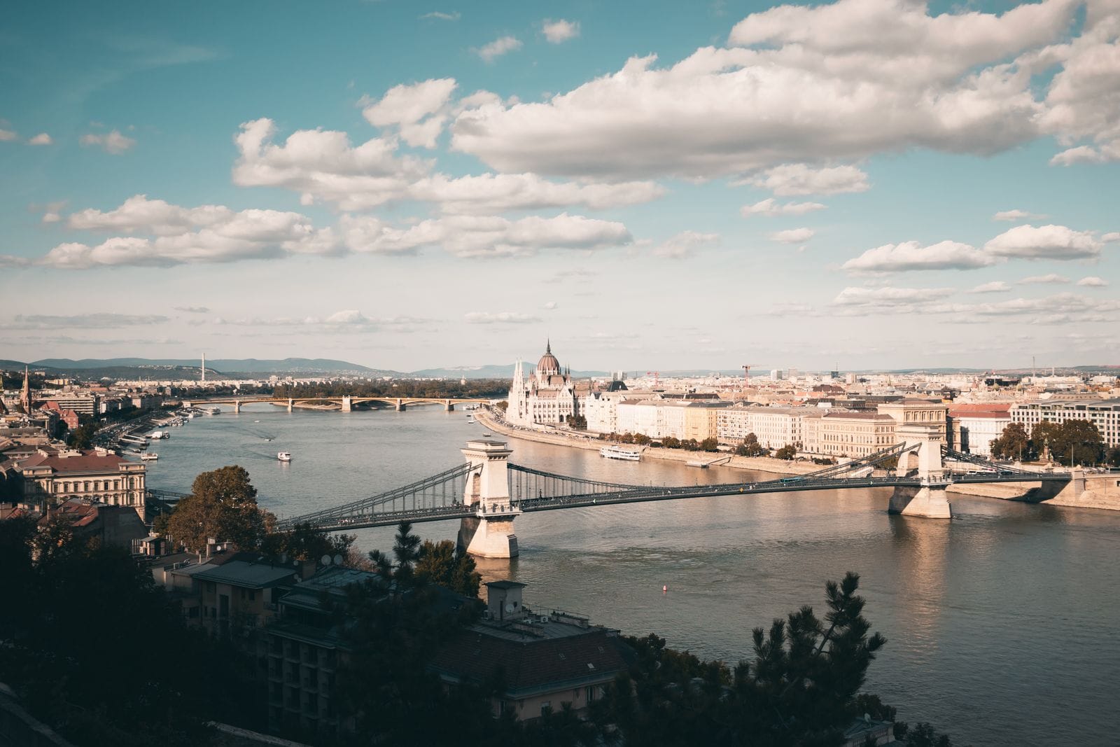 Budapest Thermal Baths: 8 Best Spas + Practical Guide for 2026 128 Budapest panorama with the Chain Bridge and Parliament across the Danube