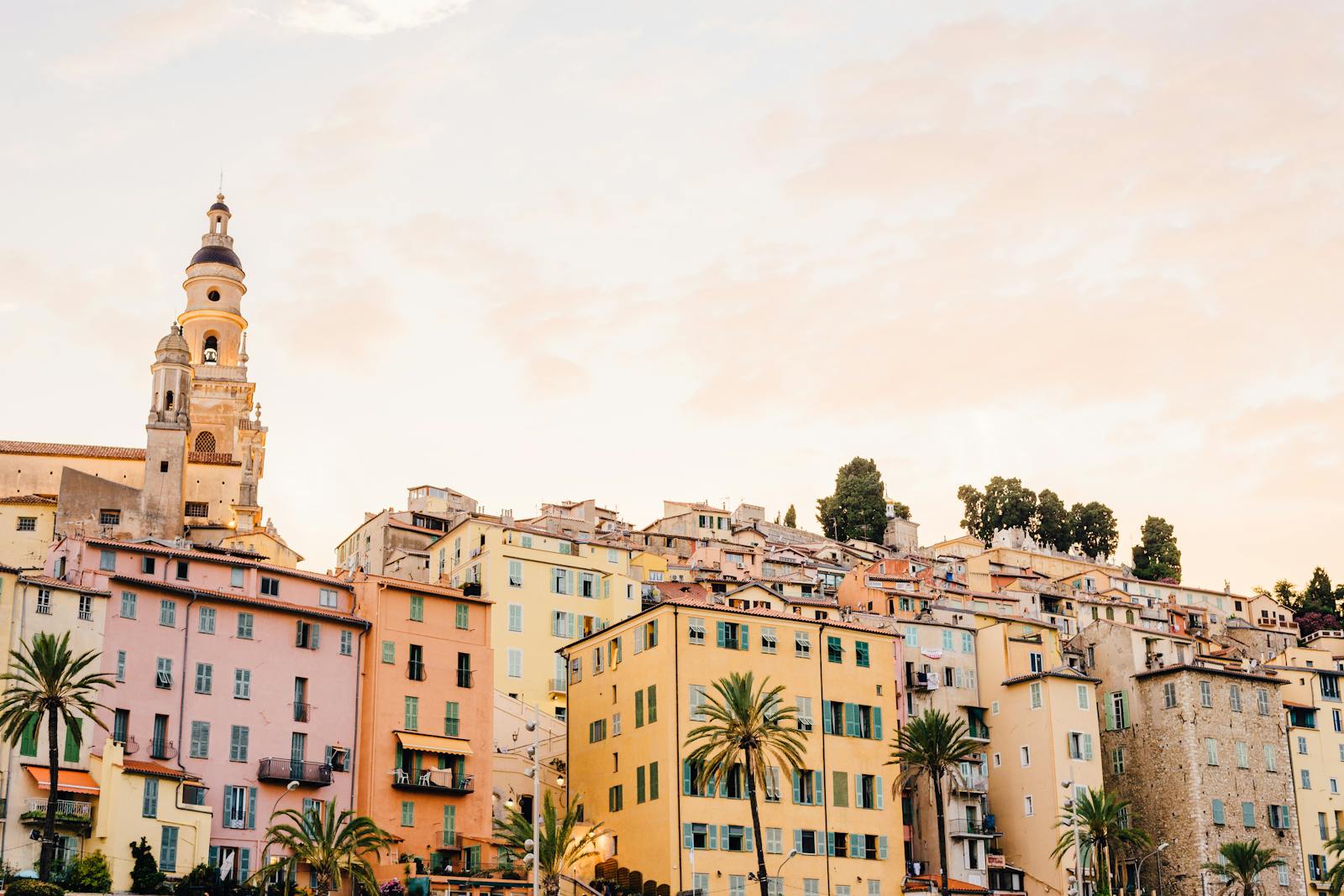 Riviera Franceză: 14 sfaturi pentru Coasta de Azur în 2026 13 Menton, orașul lămâilor la granița cu Italia