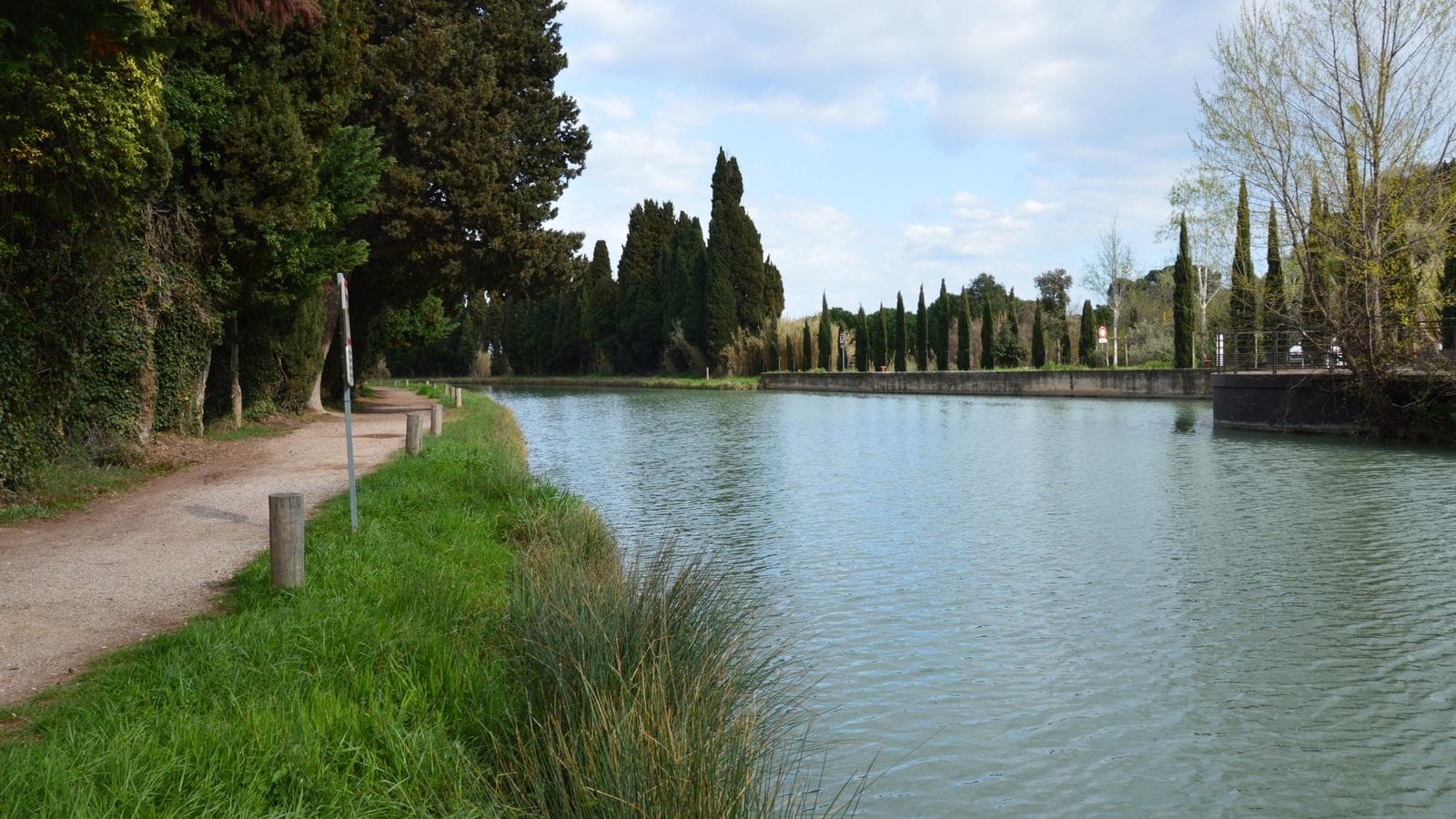 Carcassonne, Franța: 12 lucruri de văzut în 2026 11 Relaxare la Canal du Midi
