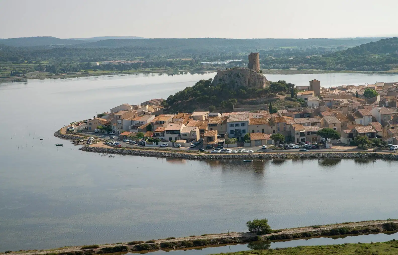 Carcassonne, Francie: 12 tipů, co vidět v roce 14 Útěk k moři a rybářské vesničky