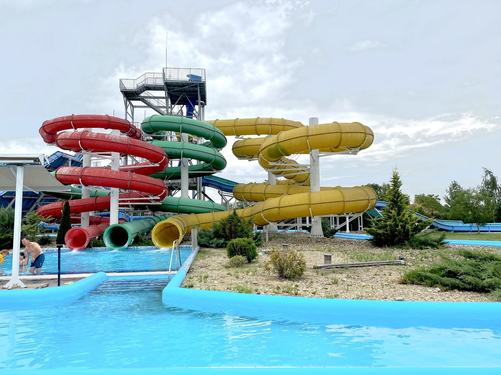 Best Aquaparks in Hungary: 13 Top Picks for 2026 13 Spiral slides at Cegléd Aqua Centrum