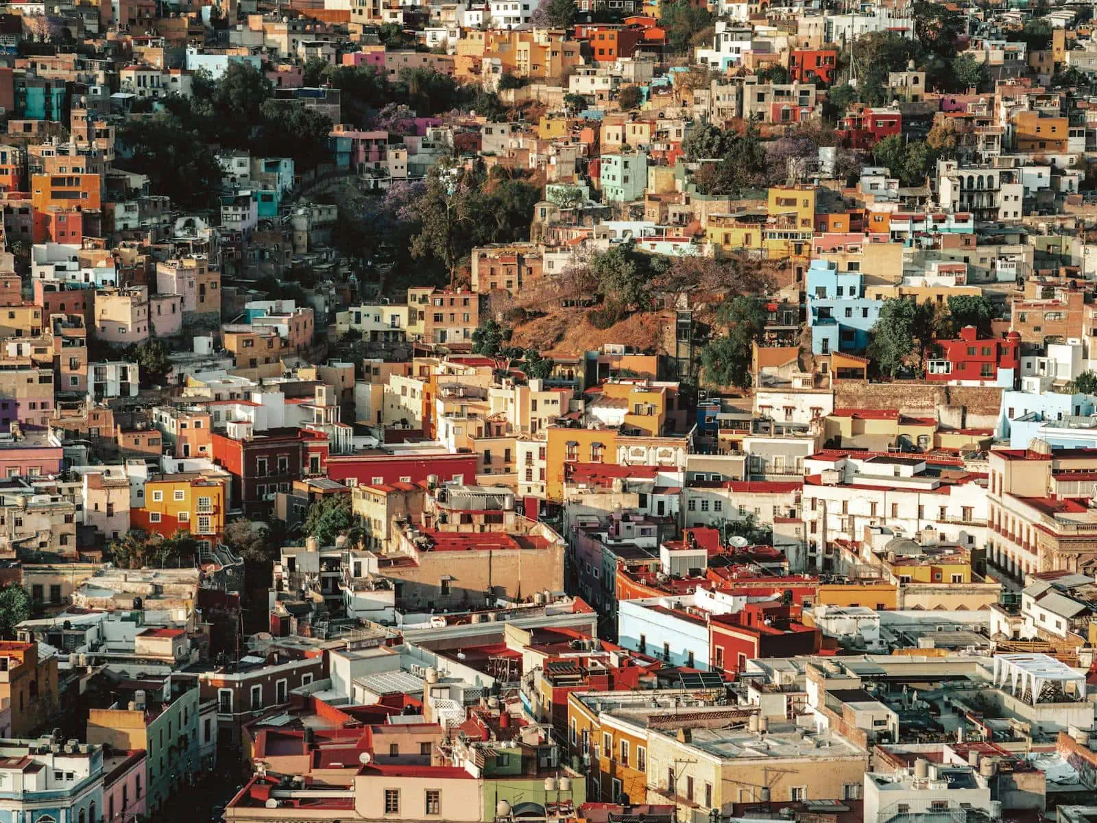 Mexico Holidays: 20 Best Places to Visit & See in 2026 9 Colourful houses in Guanajuato