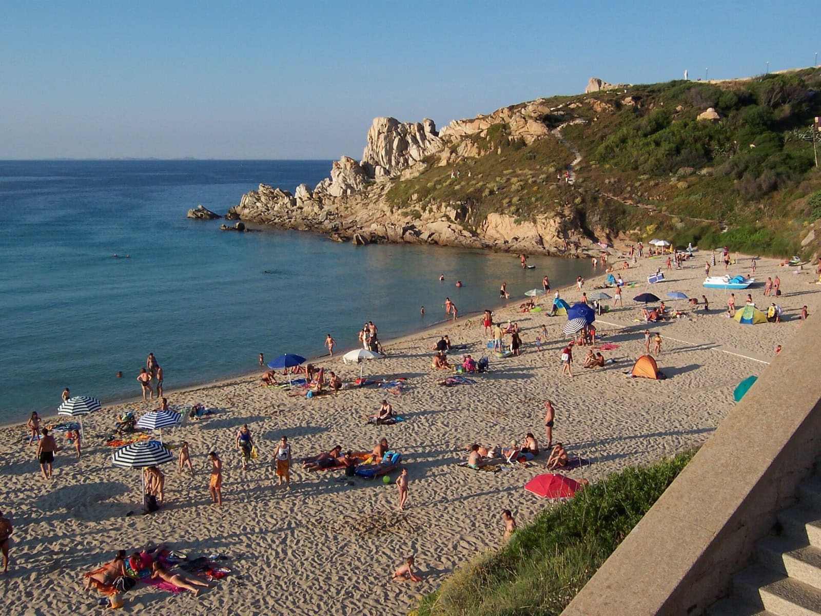 Costa Smeralda și nordul Sardiniei: 12 lucruri de văzut și făcut 11 Plaja Rena Bianca din Santa Teresa Gallura