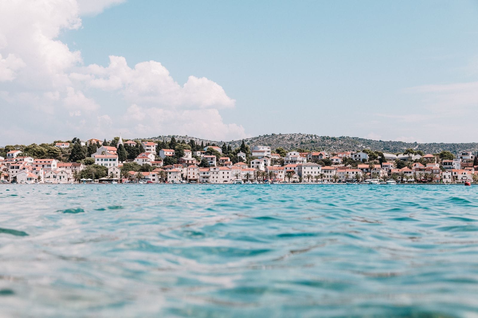 Meteo in Croazia: quando andare al mare (temperature mese per mese) nel 2026 4 I venti che possono sconvolgere i tuoi piani