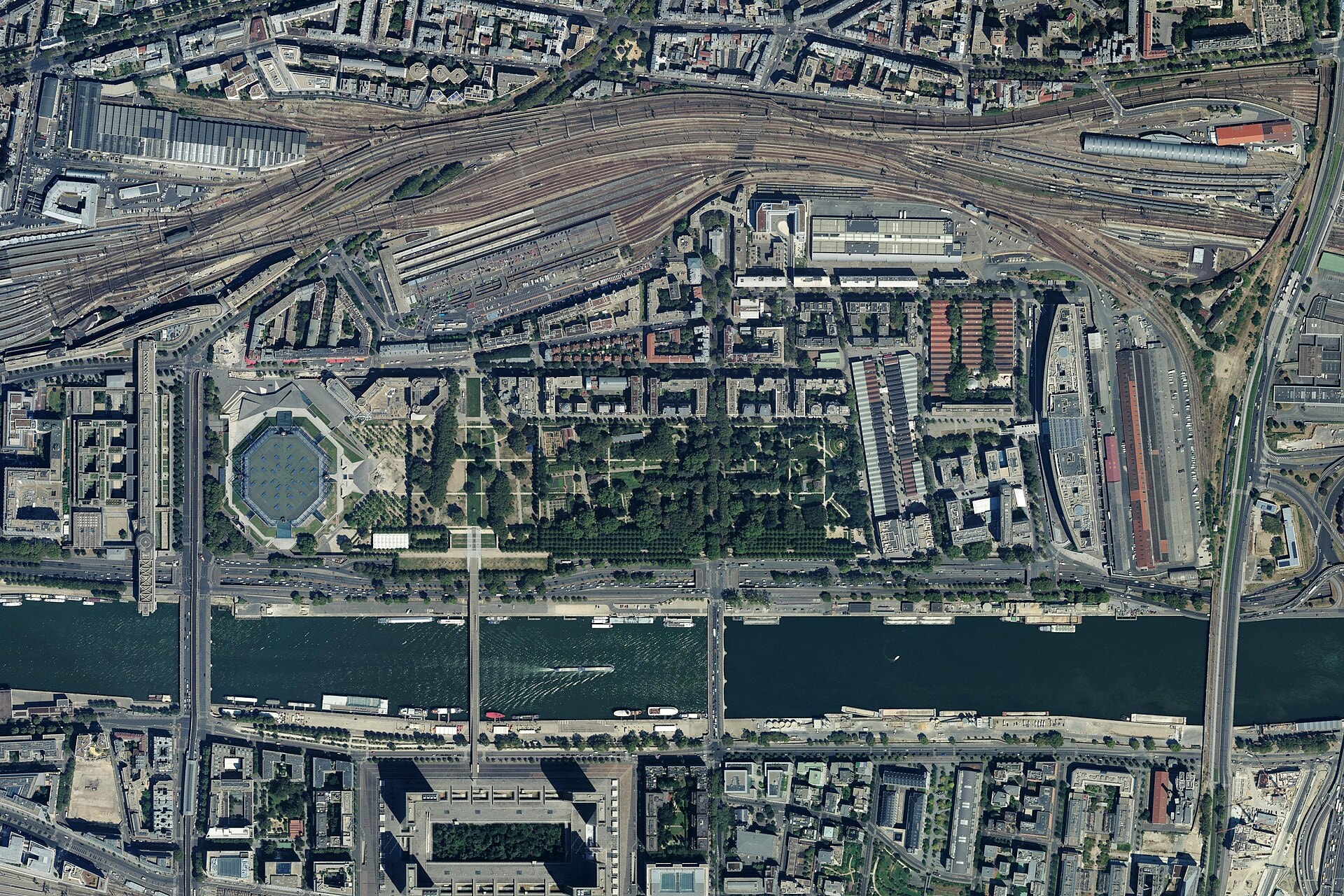 Aix-en-Provence, Francja: 12 wskazówek, co zobaczyć i robić w 2026 roku 15 Dzielnica Quartier Mazarin i jej spokojna elegancja