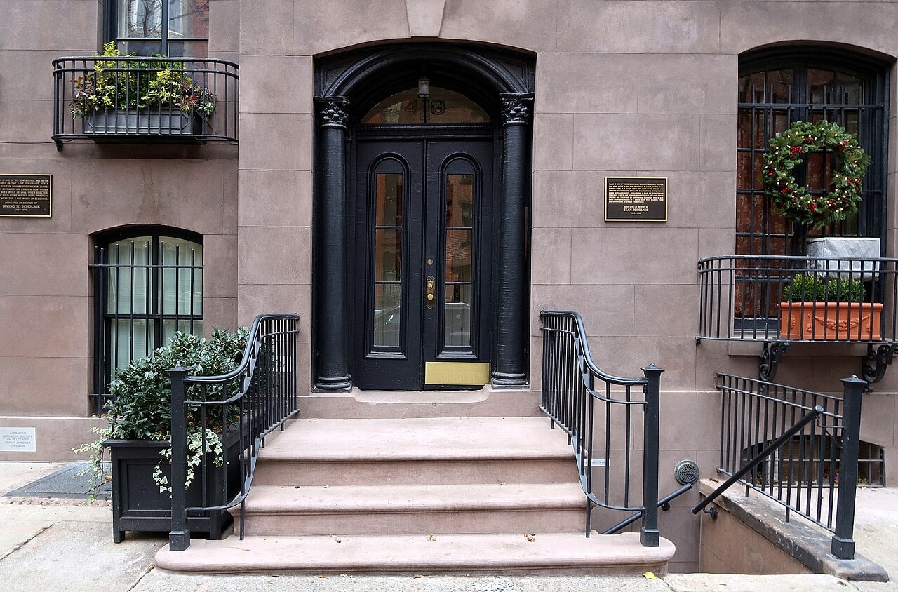 New Yorkin kaupunginosat: 15 vinkkiä Brooklyniin, Queensiin ja Harlemiin 2026 4 Tiiliset rivitalot Greenwich Villagessa