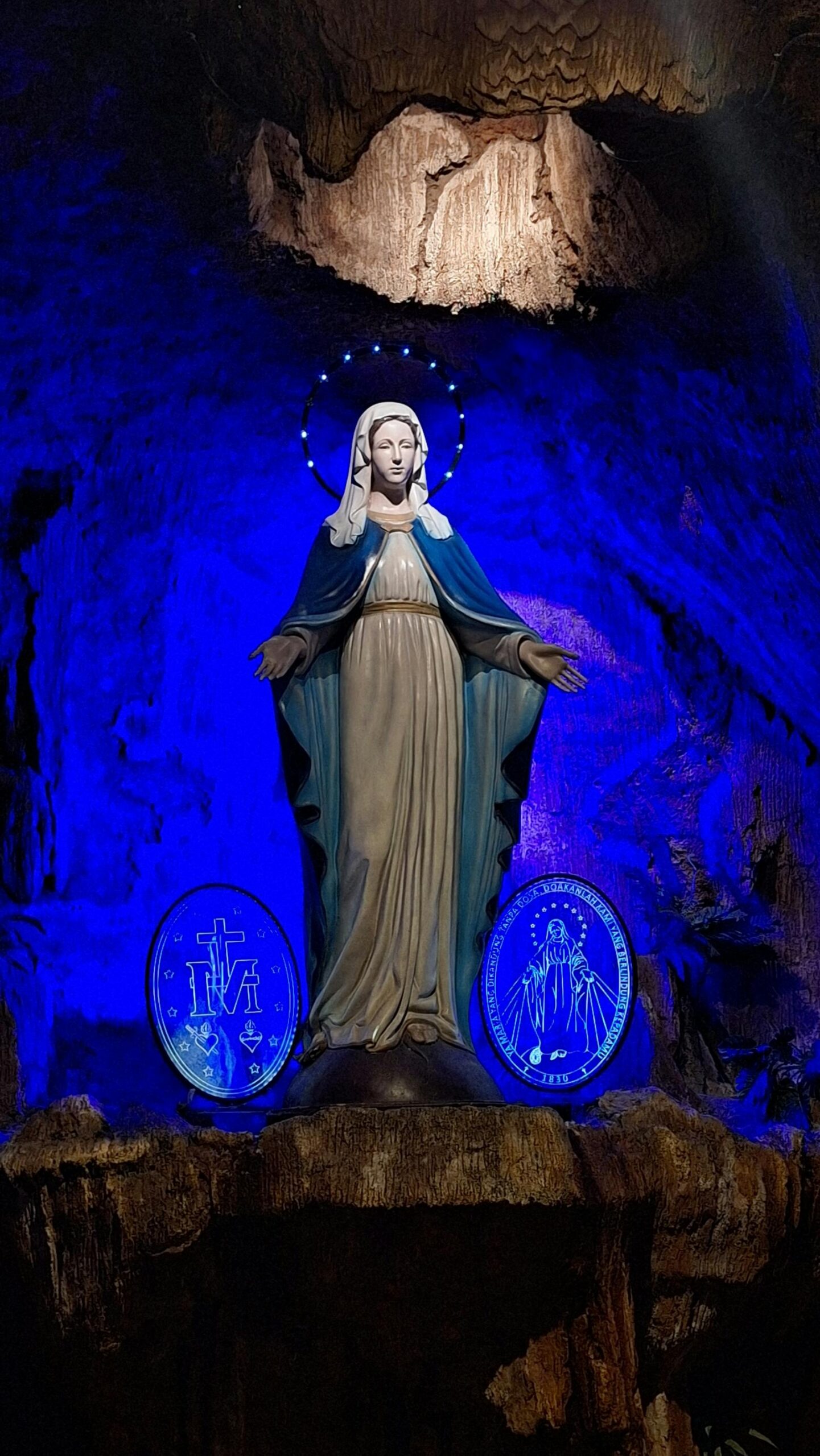 Tajemná socha Černé Madony