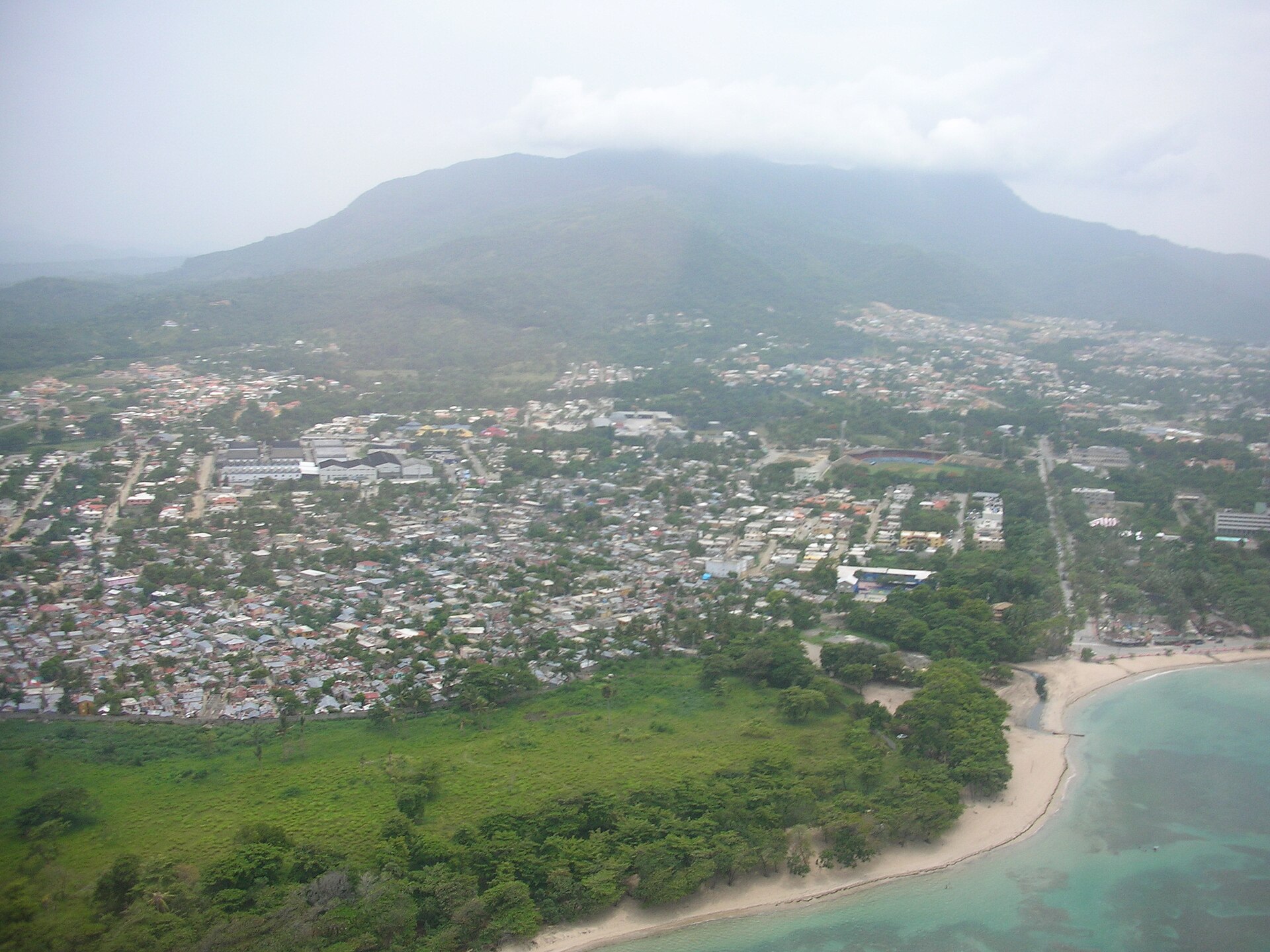 República Dominicana: férias, 21 dicas e quando ir 15 Puerto Plata com o monte Isabel de Torres