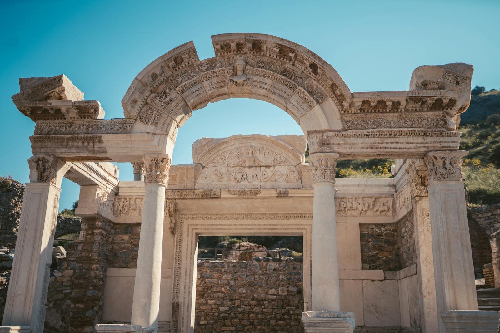 Efes (Ephesus): 13 sfaturi pentru orașul antic și împrejurimi în 2026 7 Ephesus Experience Museum