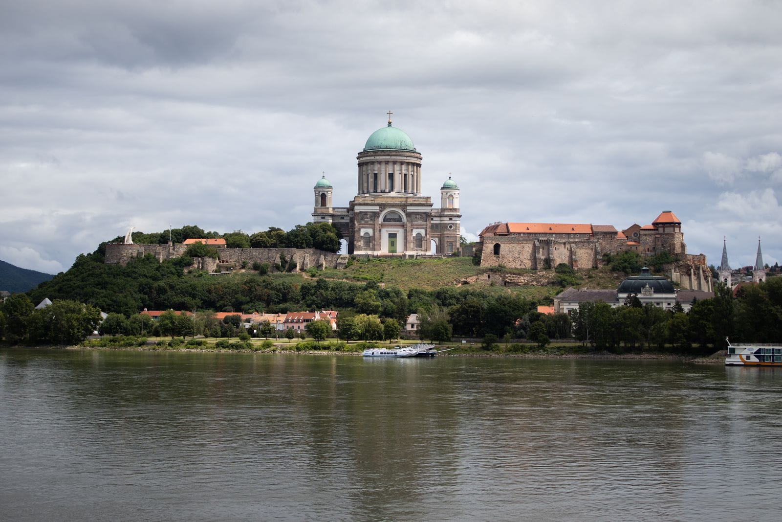 Excursii din Budapesta, Ungaria: 7 cele mai bune idei (2026) 2 Bazilica din Esztergom