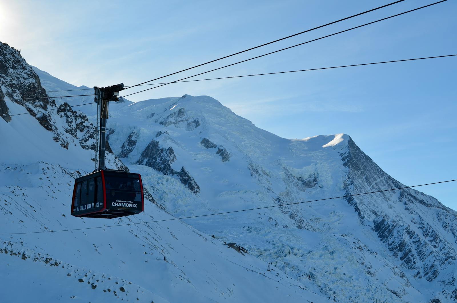 France Holidays: 30 Best Places to Visit in 2026 16 The peaks of Mont Blanc above Chamonix